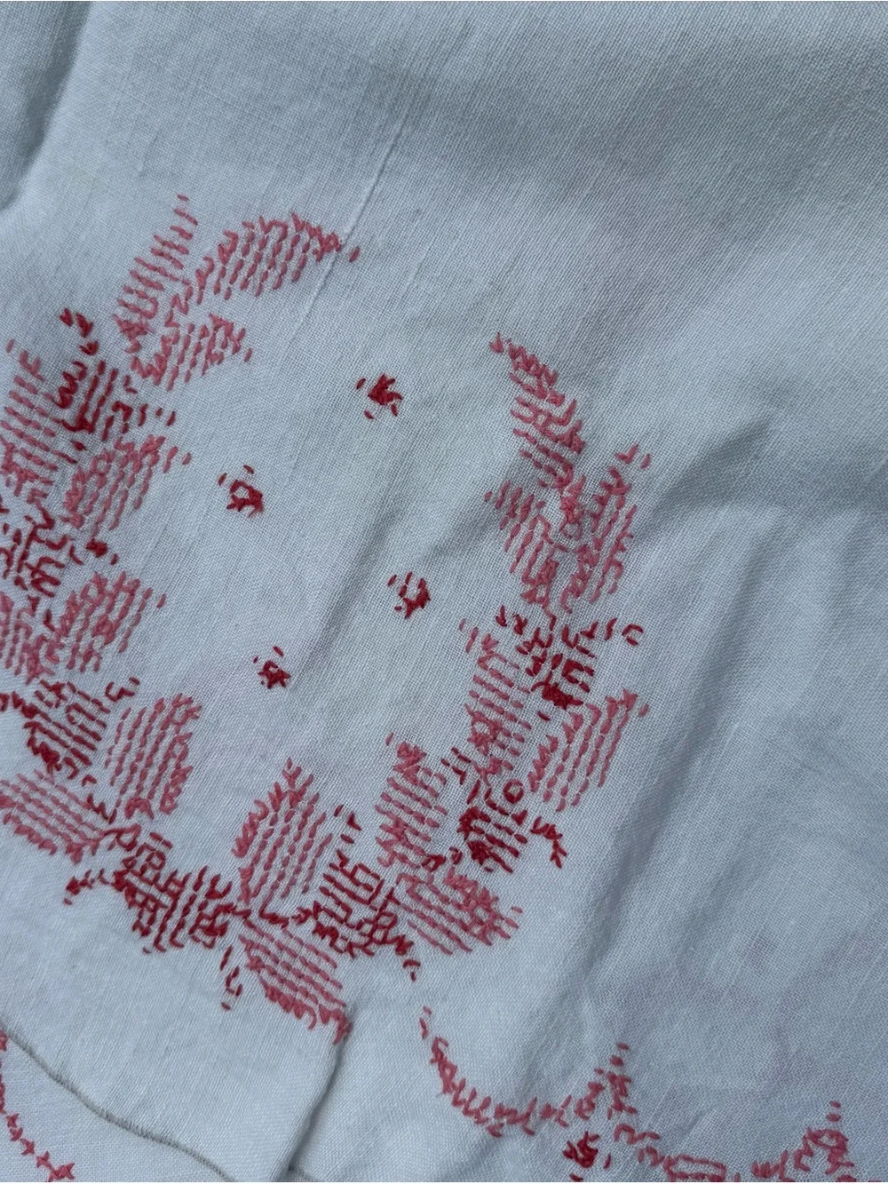 Vintage White Oval Tablecloth Set Red and Pink Cross-Stitch